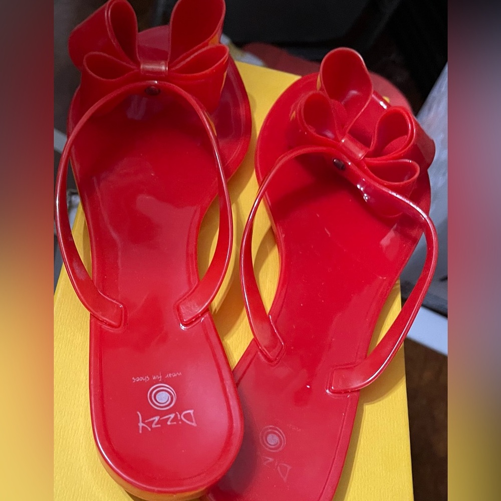 Dizzy Women's Vibrant Red Bow Sandals